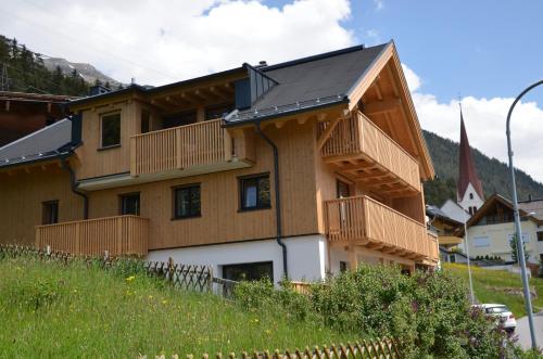 Haus Nick, Appartementhaus - Apartment - St. Anton am Arlberg