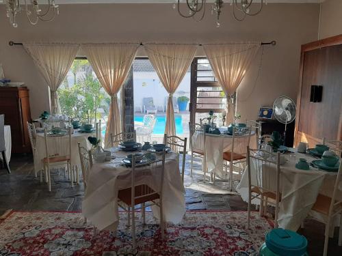 Au Plais De Langebaan at Palm Tree Villa