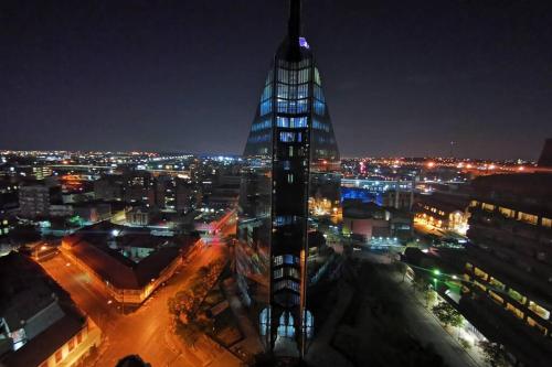 Amazing Joburg views &Unique CBD Luxury Experience