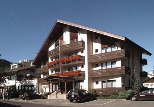 入口, 丘坲斯坦酒店 (Hotel Churfirsten) in 瓦倫斯塔特
