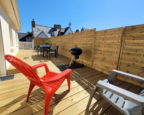 Pavillon à 300 mètres de la plage gîte à louer Ploumanach