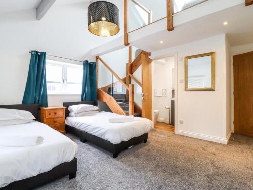 The Bull Inn in لانبرس