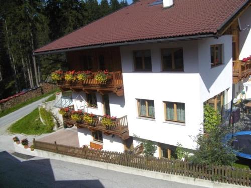 Ferienwohnung Ofer Thomas & Michaela Neustift im Stubaital