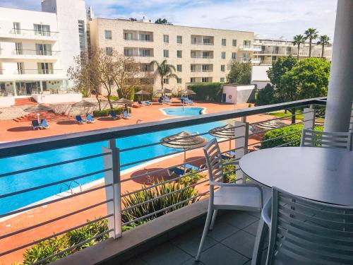 Marina Club Lagos Resort – Lagos, AL