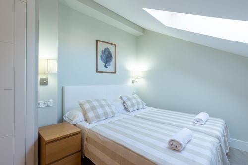 Urbe10 Angel Suites 2 Bedrooms Apartment 4A, Málaga