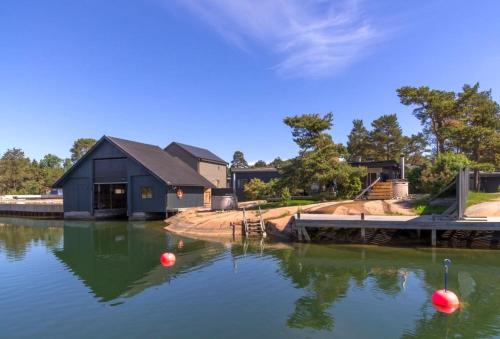 Käringsund Resort - image 10