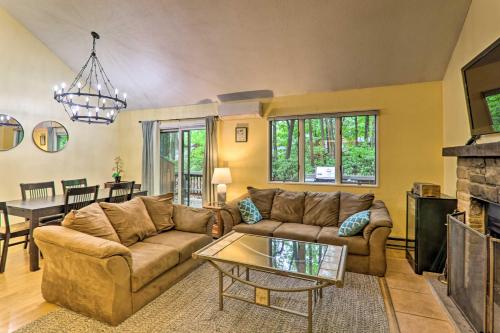 Contemporary Poconos Townhome - Ski and Swim! - main image