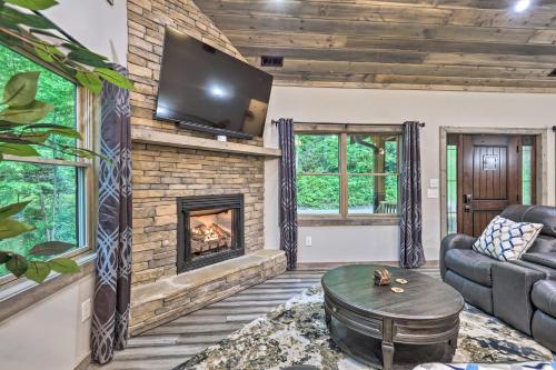 Sprawling Blowing Rock Escape with Theater and Hot Tub - main image