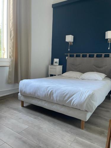 1 double bed