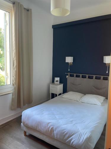 Constantin - main image
