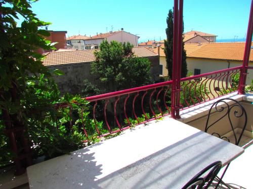 Corso Emanuele Apartments