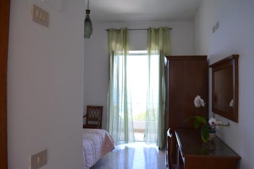 Hotel Maronti - image 12