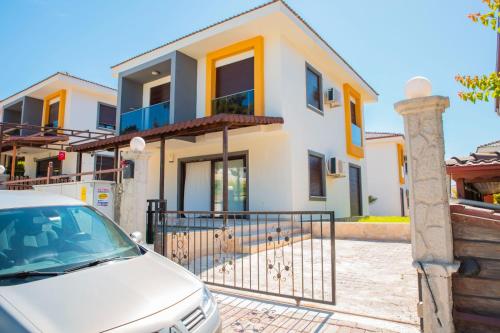 Aydin Kusadasi Anka Houses Villa For Rent
