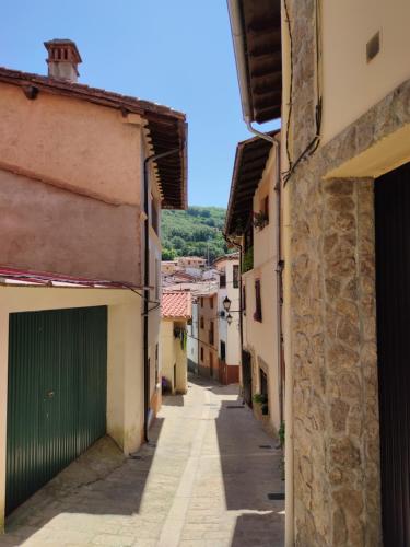  Casa Rural MIJOAN in 10411 Pasarón