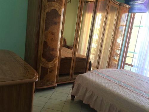 LIS Apartment