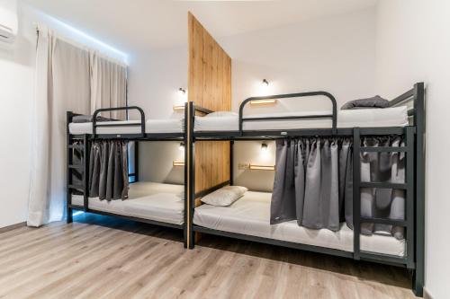 Four Rooms Hostel in Lugo