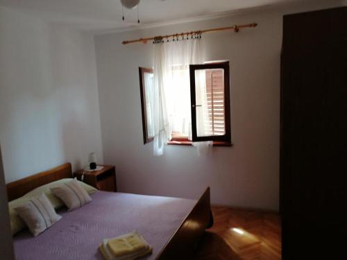 Apartments by the sea Bibinje, Zadar - 5780