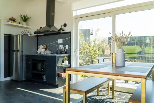 Ironwood Grove, Tiny House Hotel 2