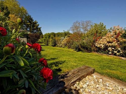 Charming cottage in a farm with views