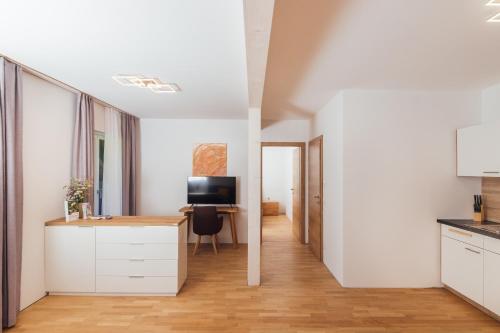 共用Lounge/電視區, Naturoase Mirnock - Wandern & Mountainbike - Kärnten Card inkl (Naturoase Mirnock - Wandern & Mountainbike - Karnten Card inkl) in 阿福瑞茲埃姆西