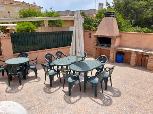 Facilities, CHALET MUY CERCA DE LA PLAYA CON PISCINA PRIVADA in Torrevieja
