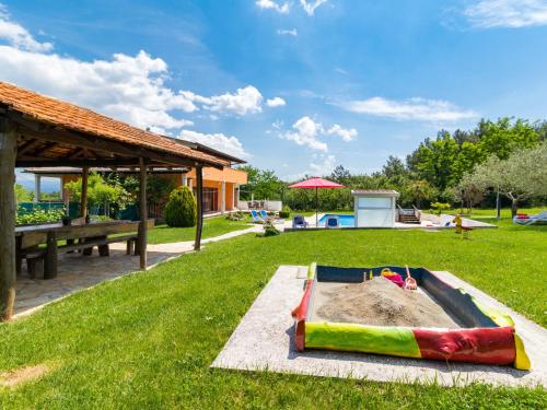 Holiday Home Nevenka by Interhome in Karojba