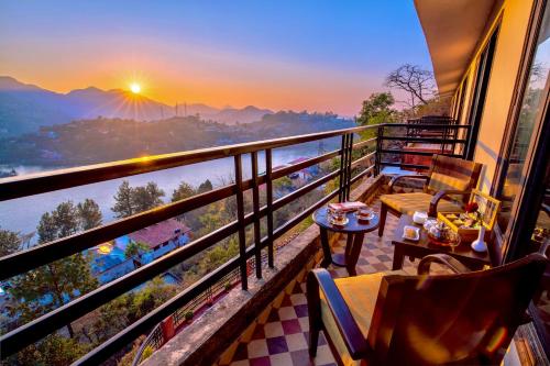 Facilities, Rosewood Retreat Bhimtal in Nainital