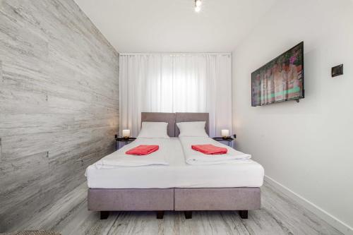 Quadruple Room with Garden View image 2