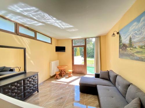 ECO VILLA OLYMPUS