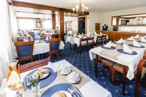 Hotel Hoffinger – Vienna, NY