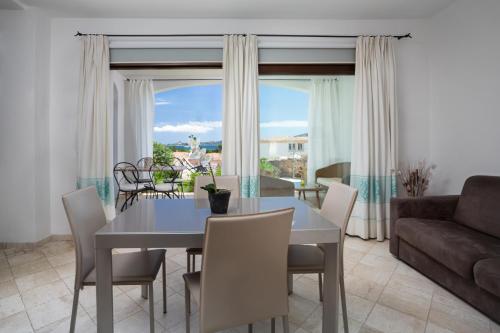2 bedrooms, 3 beds