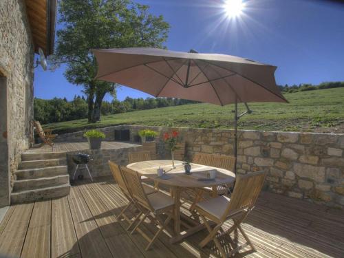 Gîte Saint-Martin-du-Fresne, 3 pièces, 4 personnes - FR-1-493-72 gîte à louer Volognat