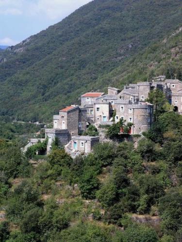 Stunning medieval setting surrounded by mountains