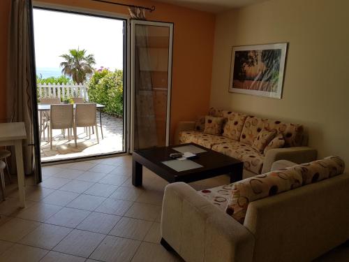 Corfu Glyfada Holiday Apartment 22