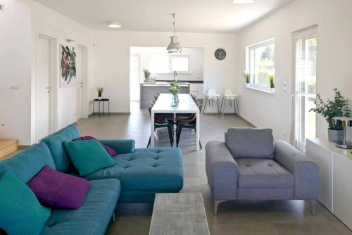 Bungalow d'une chambre a Grives avec piscine privee et WiFi a 10 km des pistes gîte à louer Mas-del-Bos