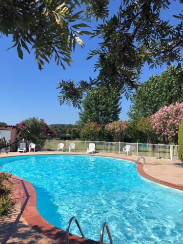Maison de 3 chambres a Zonza a 500 m de la plage avec piscine partagee et jardin amenage