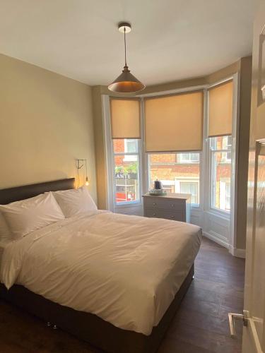 The Black Swan Hotel – Scarborough