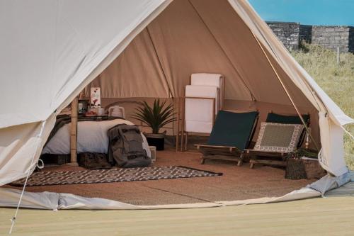 type 3 - 5.0m Luxe Bell Tent and viewing deck