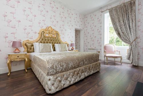 room detail thumbnail 0
