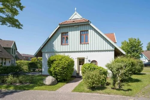 Ferienhaussiedlung Strandperlen Buchenhof 4d (Typ IV) in Wustrow, Deutschland