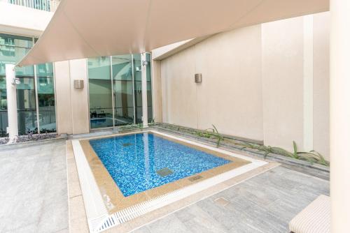 FULL Burj Khalifa and Dancing Funtain View from Your Balcony! 2BR Boulevard Central