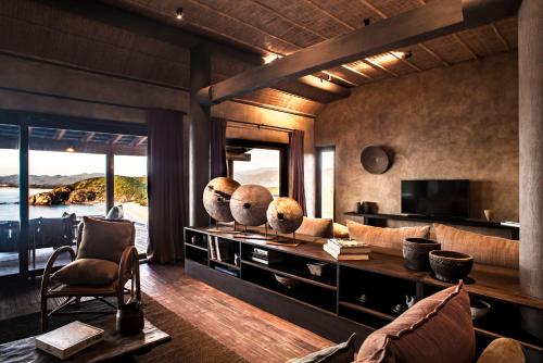 Four-Bedroom Grand Bay Pool Villa