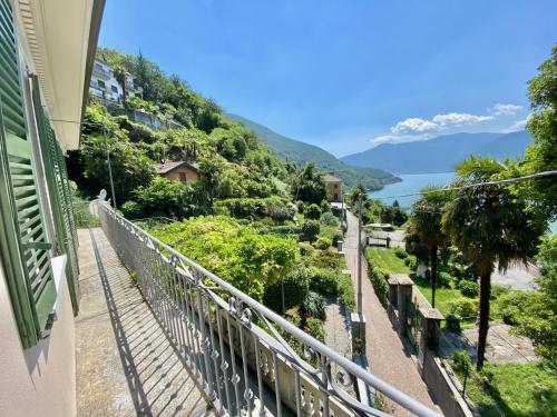 陽台/露台, CASA L'ARBI in 特隆扎諾拉戈馬佐雷