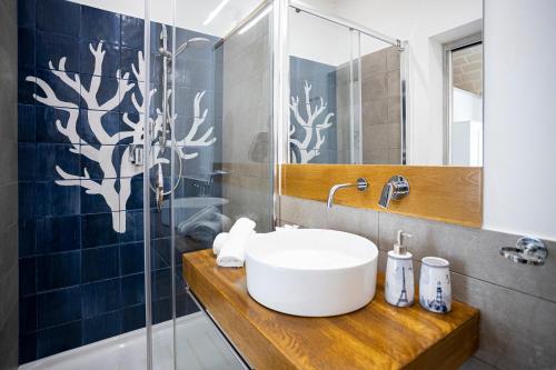 Suite with Terrace and Spa Bath image 10