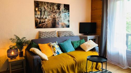 2 bedrooms, 3 beds