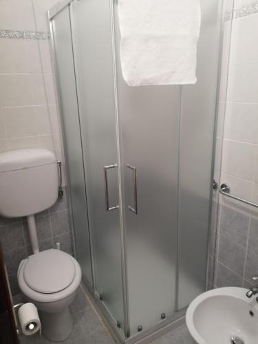 Triple Room image 4