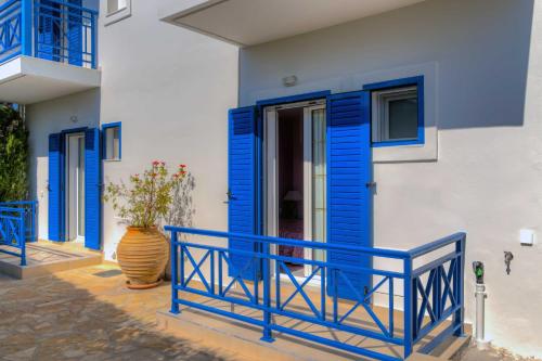 BBQ-Backyard-of Amoudara-Full Kitchen-Parking-3