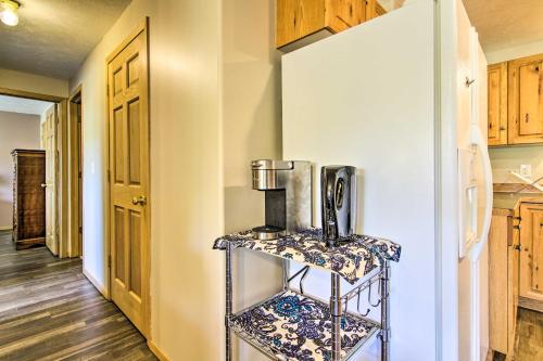 High Ridge Hideaway Apartment on 20 Acres! - image 7