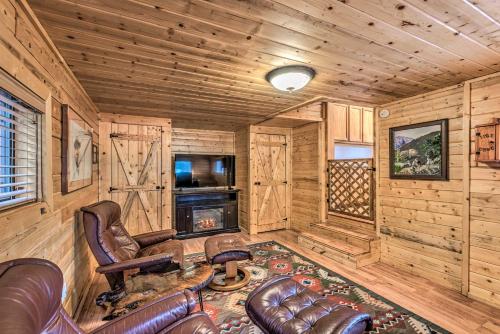 Upper Canyon Ruidoso Cabin by River and Trails! - image 8