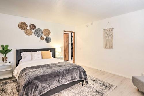 Boho-Chic Home with Game Room Near Lake Gregory! Boho-Chic Home with Game Room Near Lake Gregory!